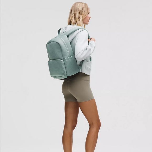lululemon athletica Handbags - Lululemon Everywhere Backpack 22L Knit Mesh- Crater Blue